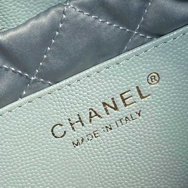 CHANEL 22 MINI HANDBAG Grained Calfskin AS3980 sky blue