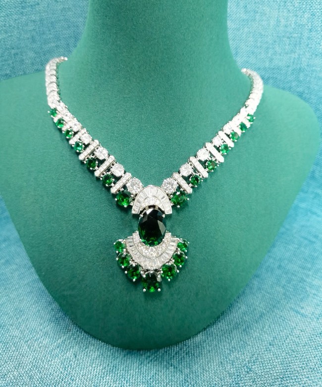 BVLGARI necklace CE15552