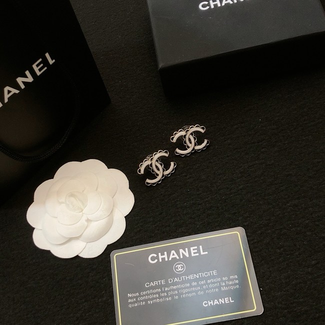 Chanel Earrings CE15541