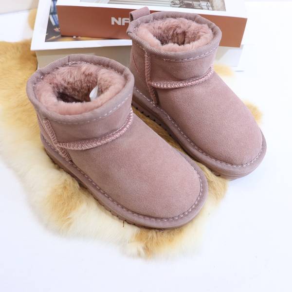 UGG Children