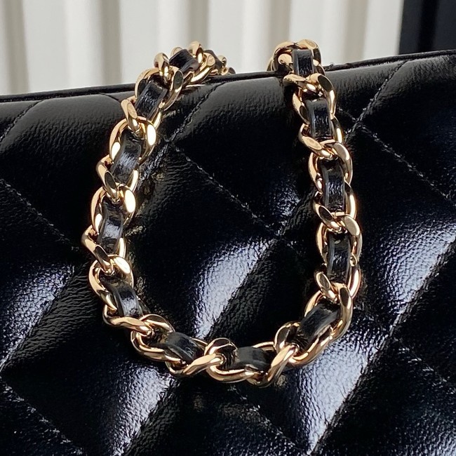 Chanel CLUTCH WITH CHAIN AP4301 black