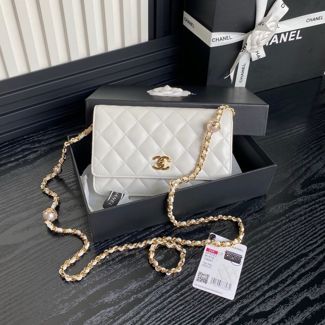 Chanel WALLET ON CHAIN AP4282 white