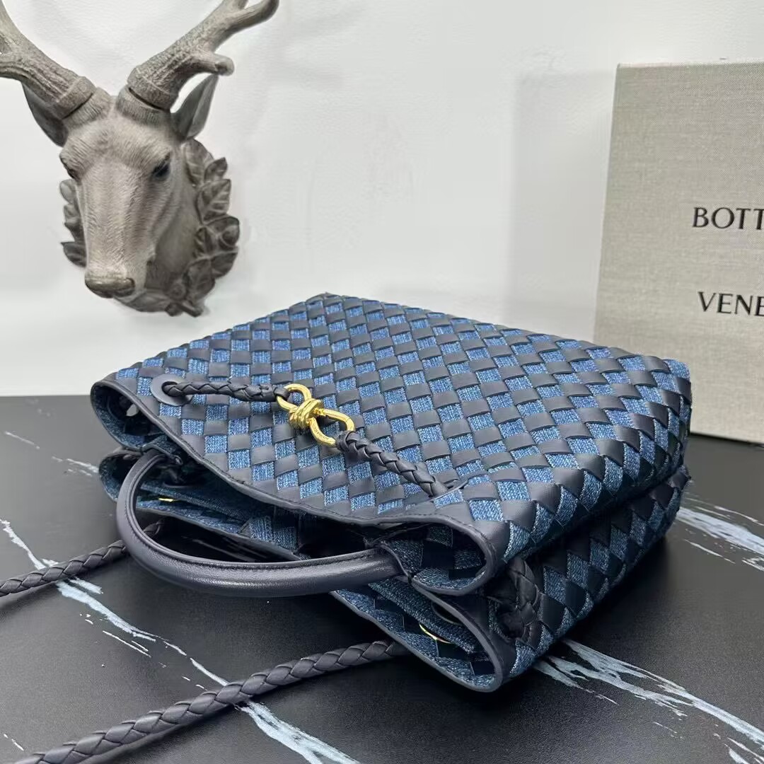 Bottega Veneta Medium Andiamo Bag 766014 Denim&Navy