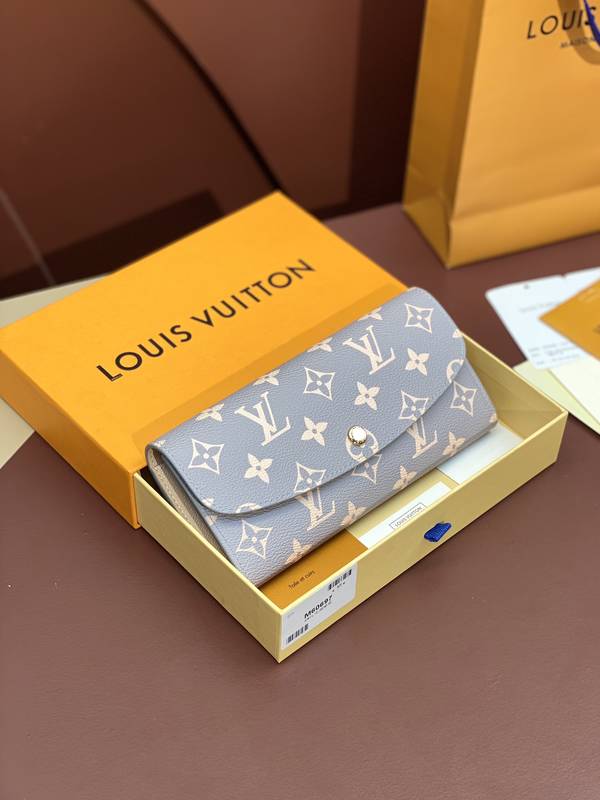 Louis Vuitton Wallet LVW00009