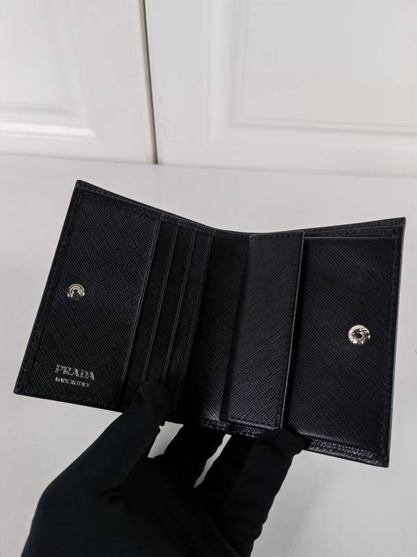 Prada Wallet PRW00005