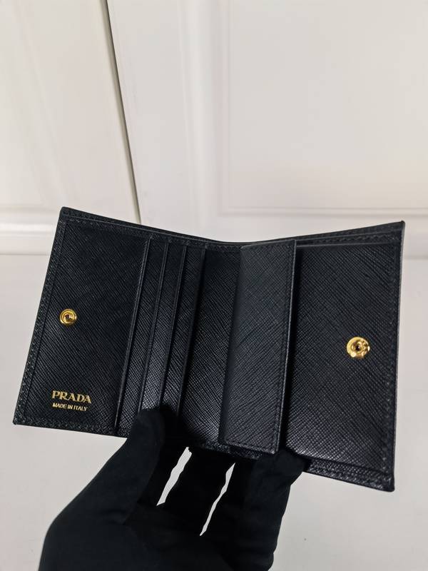 Prada Wallet PRW00006