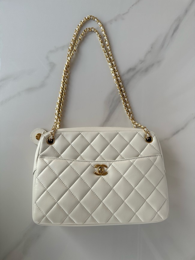 Chanel CAMERA CASE AS5187 WHITE