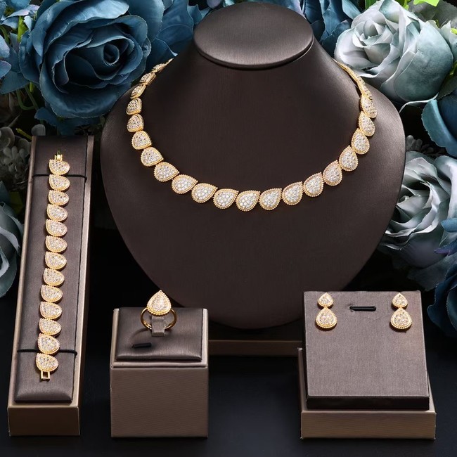 BVLGARI necklace&Earrings&ring&Bracelet CE15625