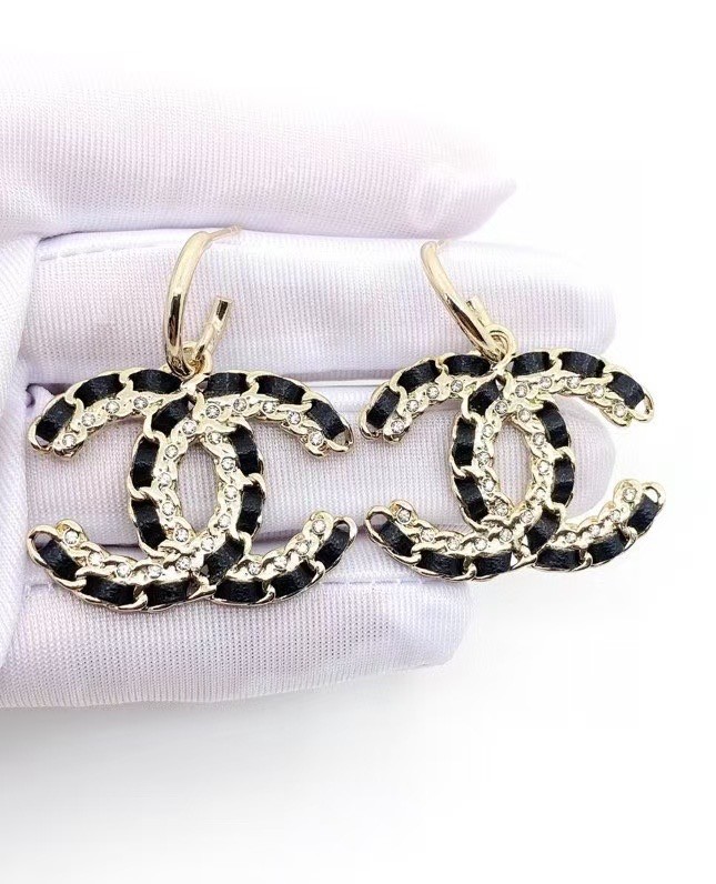 Chanel Earrings CE15642