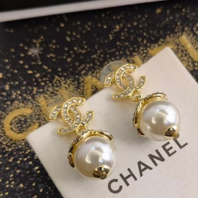 Chanel Earrings CE15711