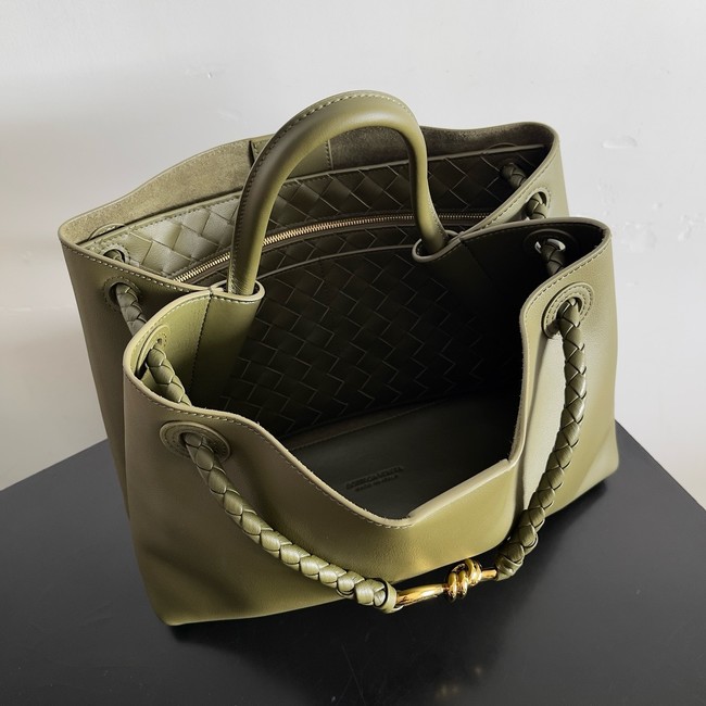 Bottega Veneta Andiamo Silky calfskin 810214 green