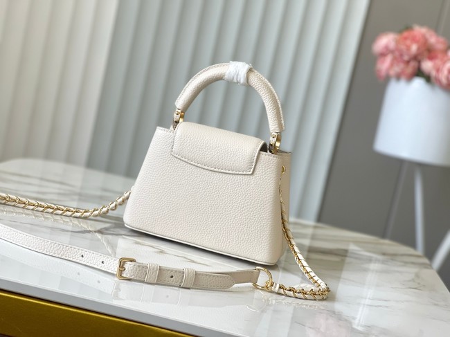 Louis Vuitton Capucines Mini M48864 white