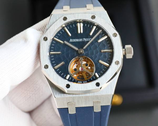 Audemars Piguet Watch APW00084