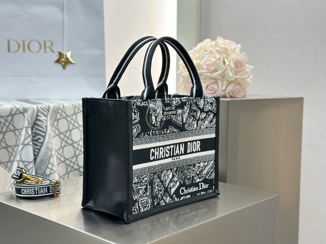 DIOR Embroidery with black&White Miss M1325CETJ