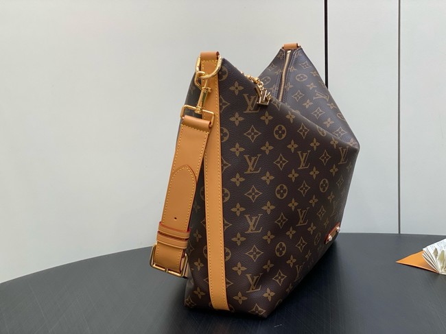 Louis Vuitton Monogram Canvas M14018