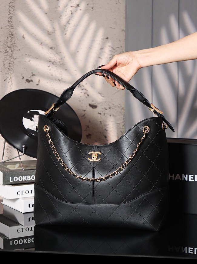 Chanel LARGE HOBO BAG 23655 black