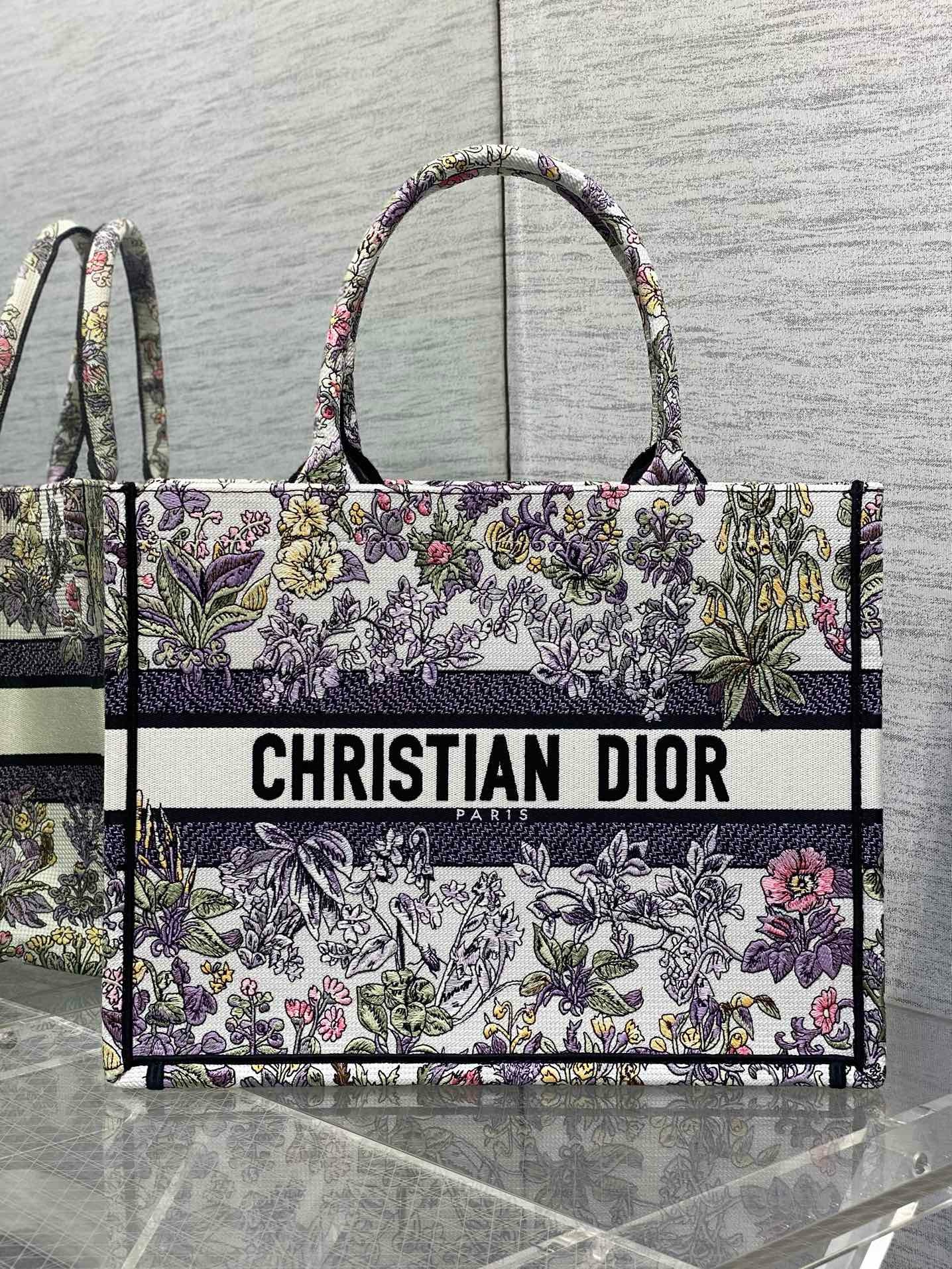 Dior amour Medium Dior Book Tote M1296ZEEV Multicolor