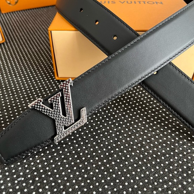 Louis Vuitton Heritage 35mm Reversible Belt M9050