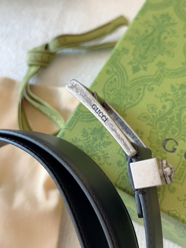 Gucci Belt with Interlocking G detail 673921 