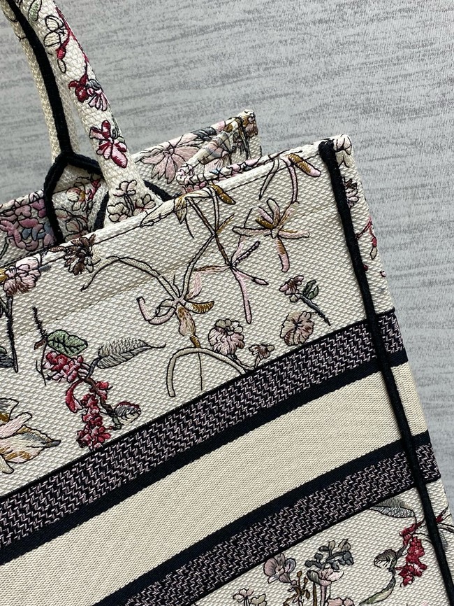 Dioriviera Medium Dior Book Tote Embroidery M1296ZEZG-4