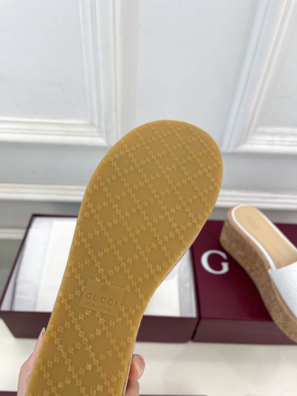 Gucci Shoes GUS00885 Heel 7.5CM