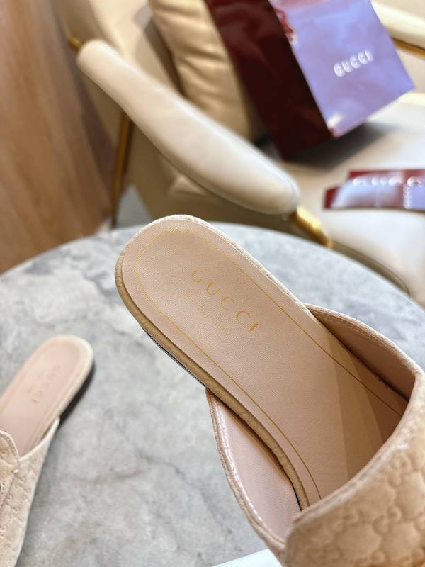 Gucci Shoes GUS00901 Heel 1.5CM