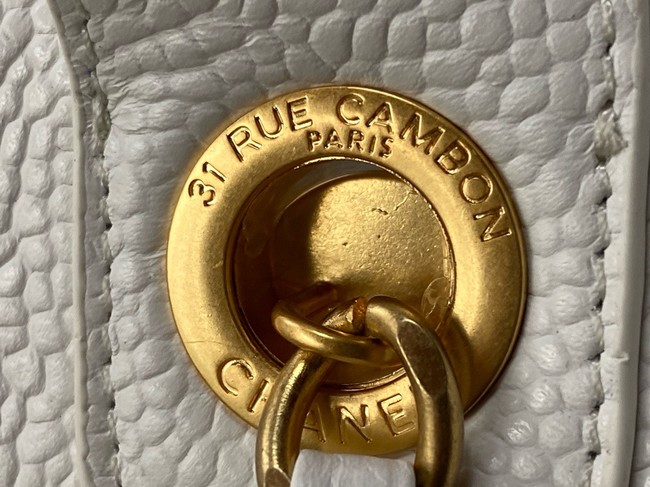 CHANEL Large Tote A66941 white