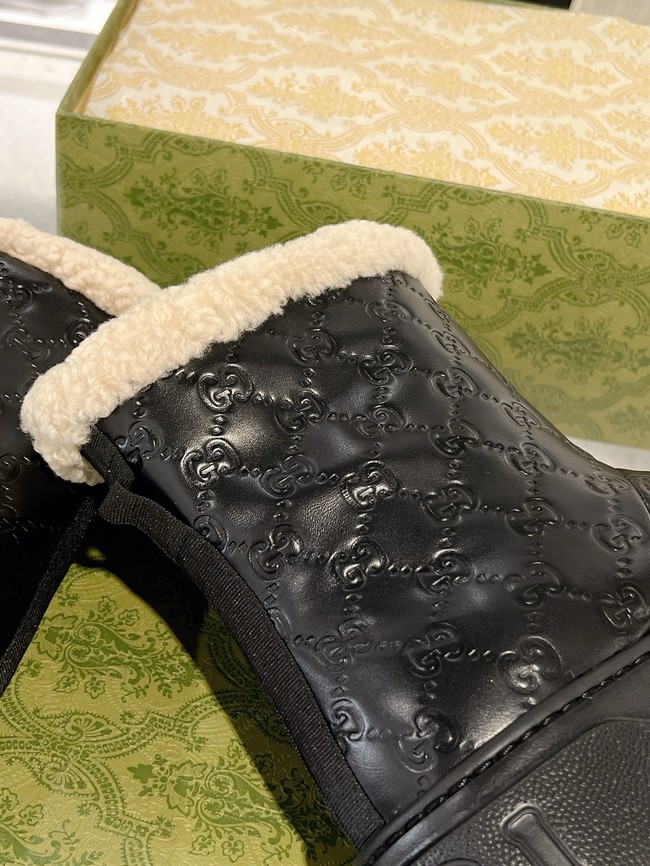 Gucci Womens boot with merino wool lining 857912-3