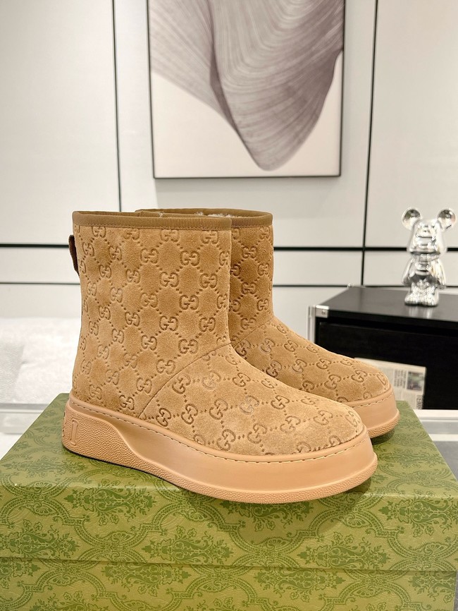 Gucci Womens boot with merino wool lining 857912-4