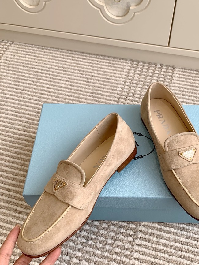 Prada leather loafers 87199-5
