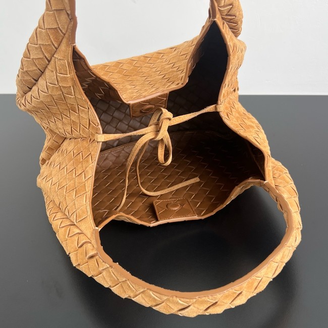 Bottega Veneta Suede Campana 844249 brown