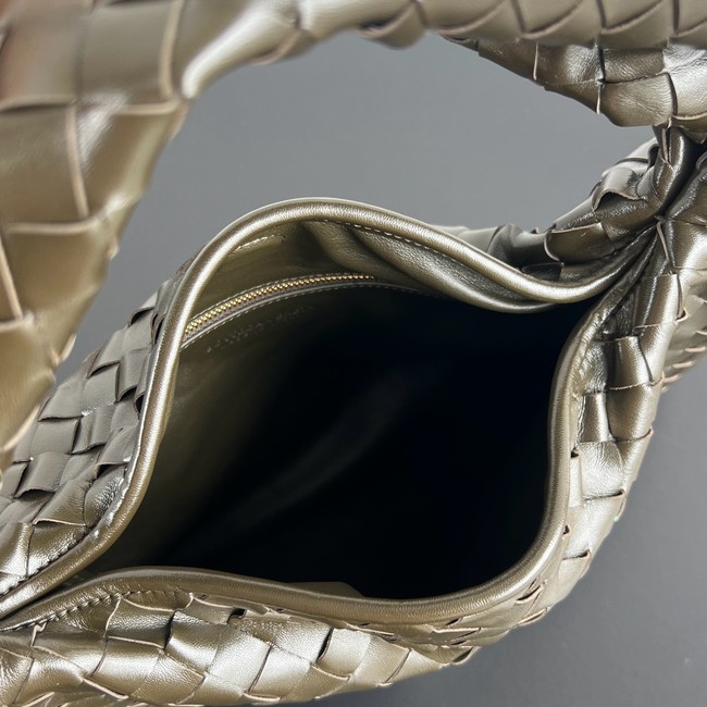 Bottega Veneta Hop calf leather 796262 Pinecone