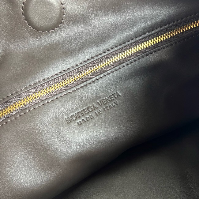 Bottega Veneta Hop calf leather Suede 796262 Dark barolo