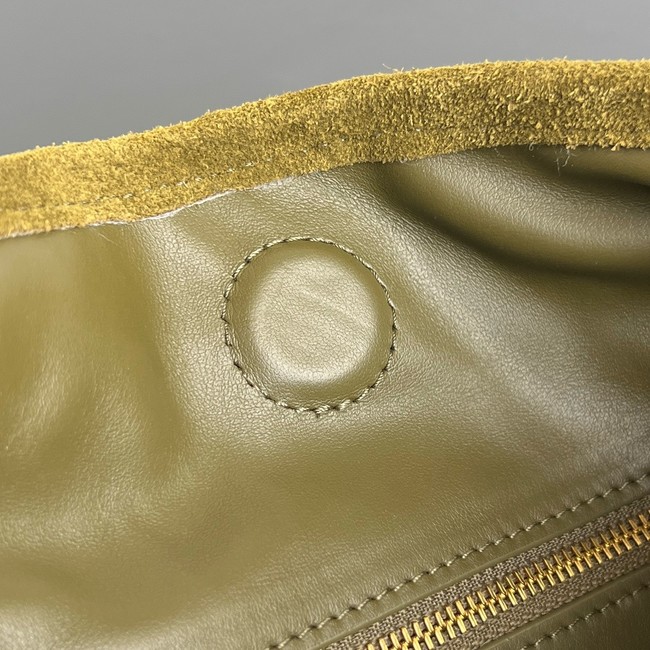Bottega Veneta Hop calf leather Suede 796262 green