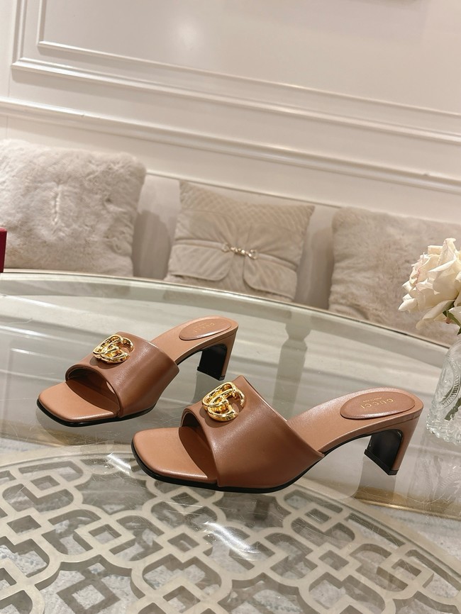 GUCCI Womens slide sandal with Horsebit 21075-10