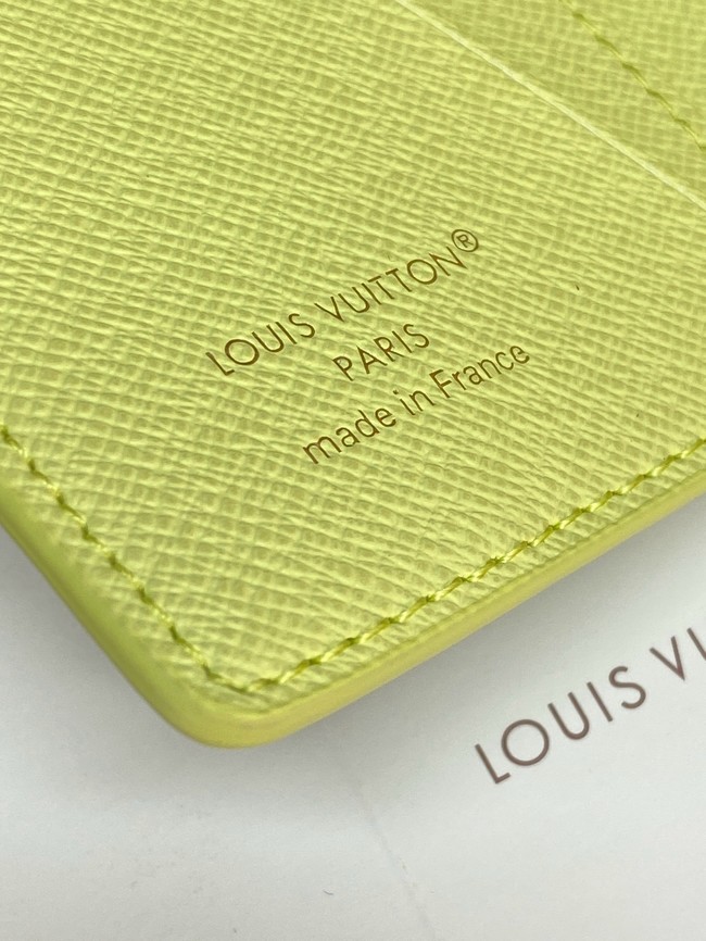 Louis Vuitton Passport Cover M28040 Pistachio
