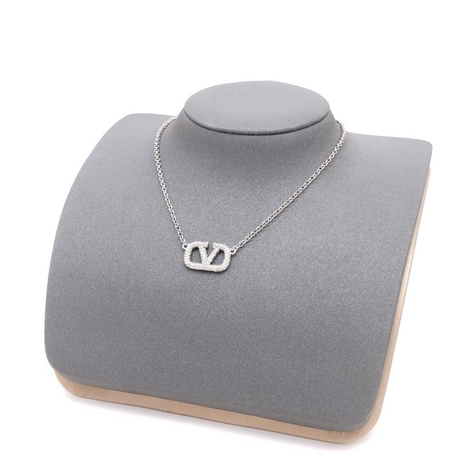 Valentino necklace CE81880