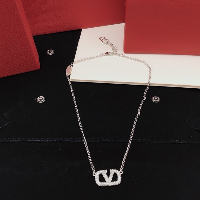 Valentino necklace CE81880