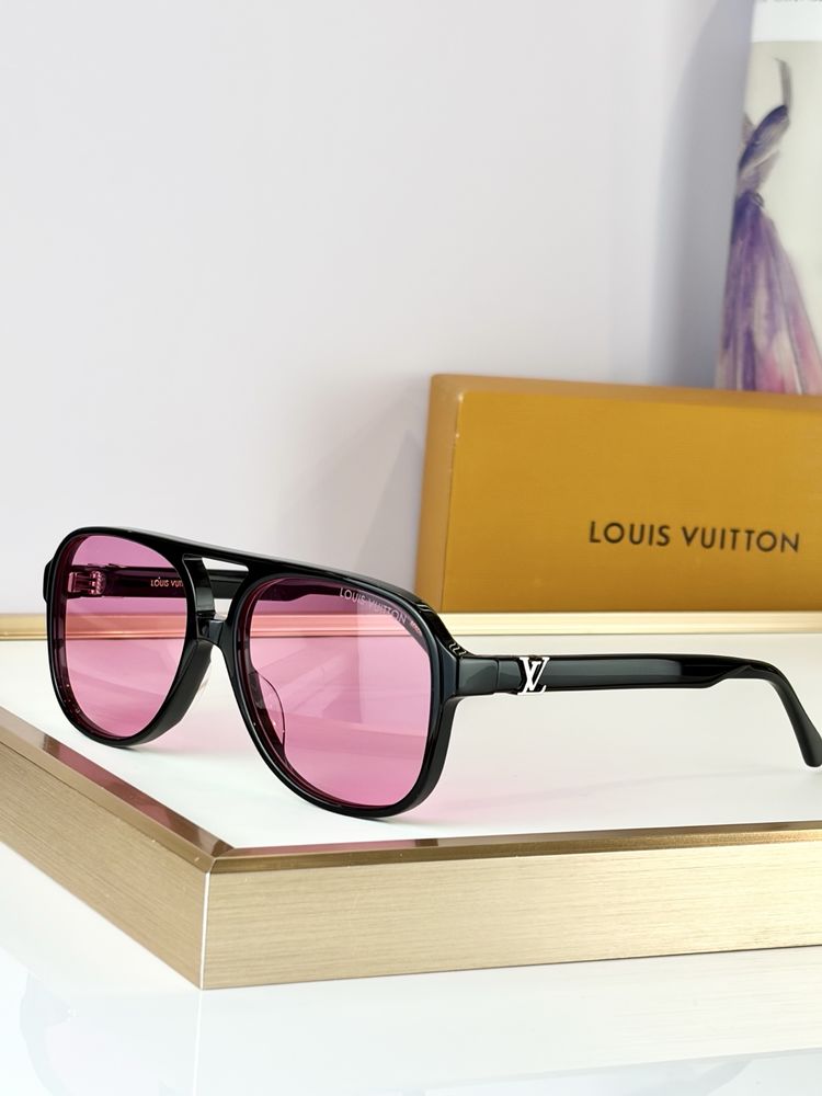 Louis Vuitton Sunglasses LVS00002-2