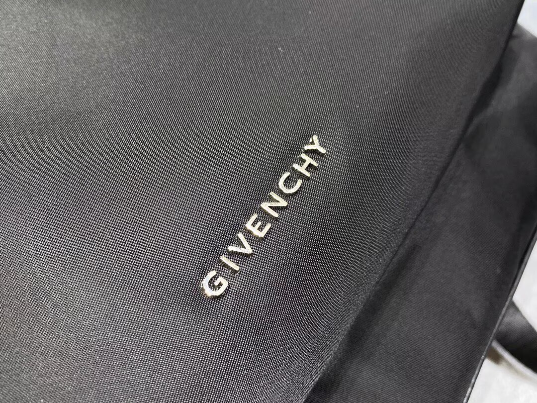 Givenchy Backpack G53012 Black&White Logo
