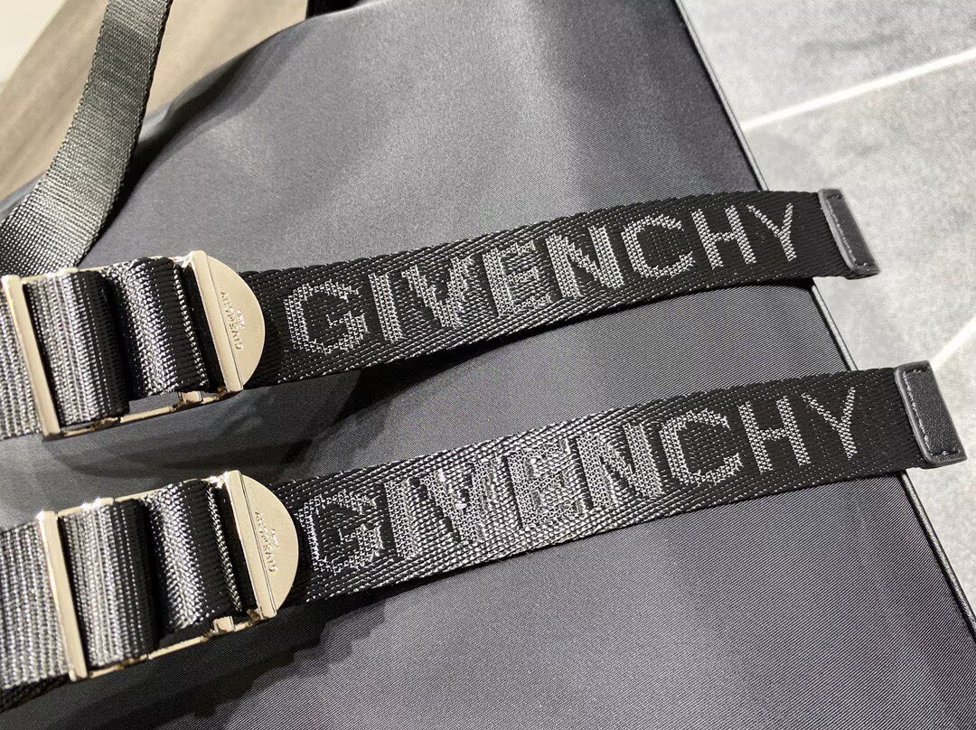 Givenchy Backpack G53012 Black&White Logo
