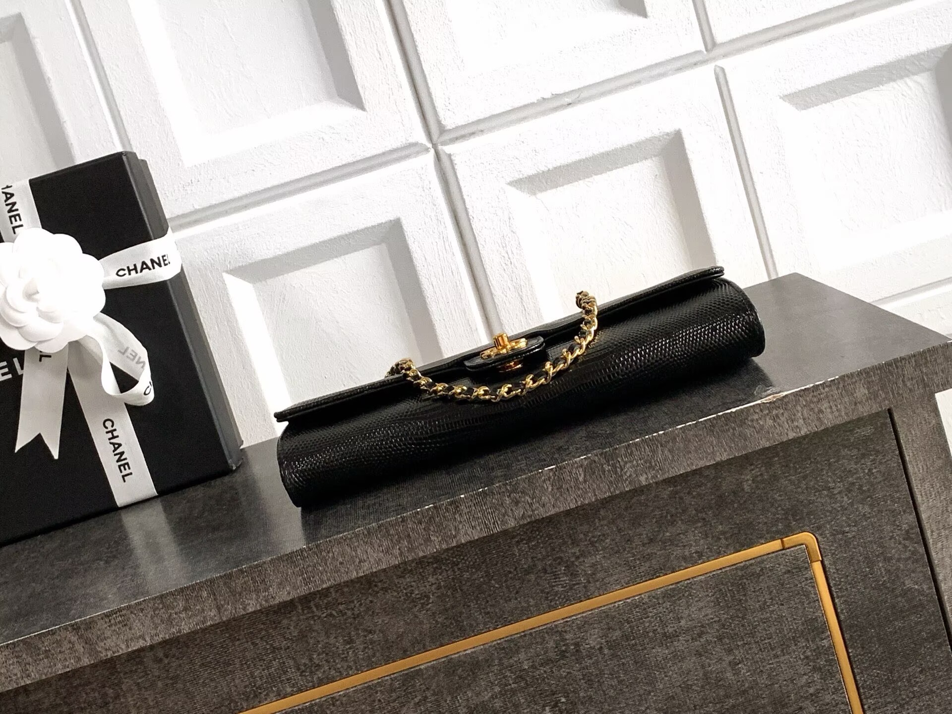 Chanel 26A Original Leather CC Handbag A6430 Black