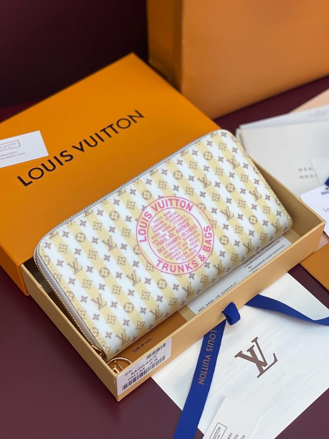 Louis Vuitton Zippy Wallet M28463 Banana