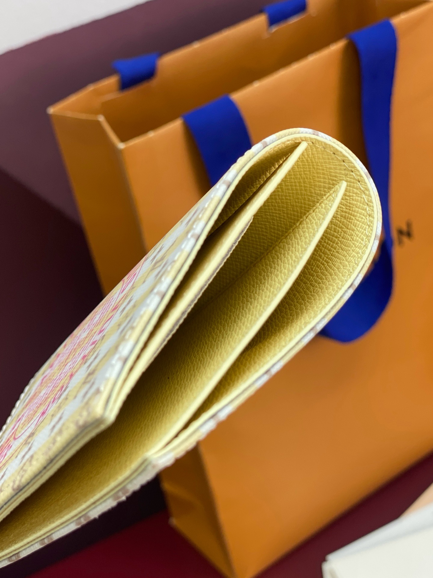 Louis Vuitton Passport Cover M29034 Banana