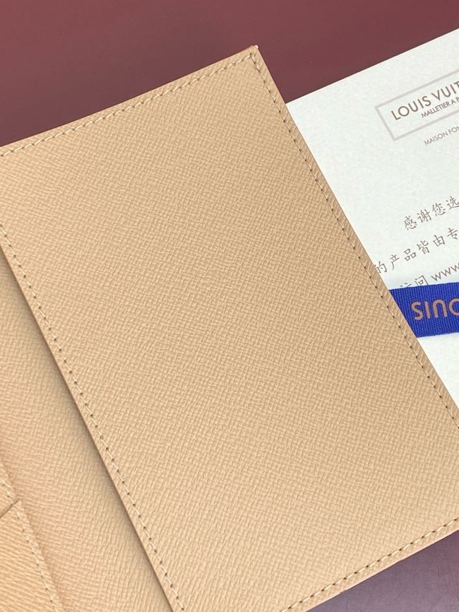 Louis Vuitton Passport Cover M29034 Nude Pink