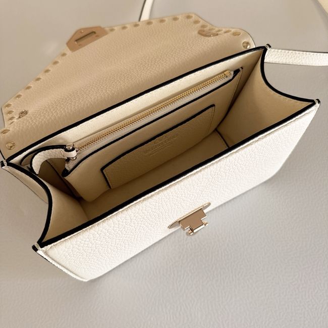 VALENTINO ROCKSTUD Small grained calfskin Shoulder Bag B0T76 Cream