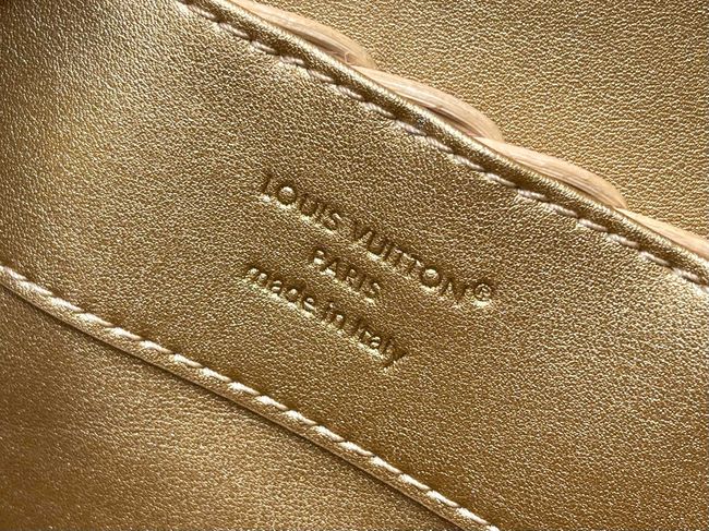 Louis Vuitton Capucines M28545 Gold