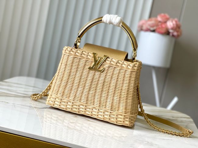 Louis Vuitton Capucines M28545 Gold