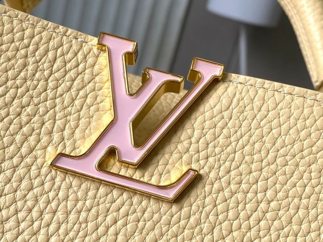 Louis Vuitton Capucines MM M29442 pink