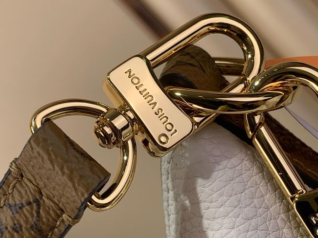 Louis Vuitton Multipass M29195 Vanilla